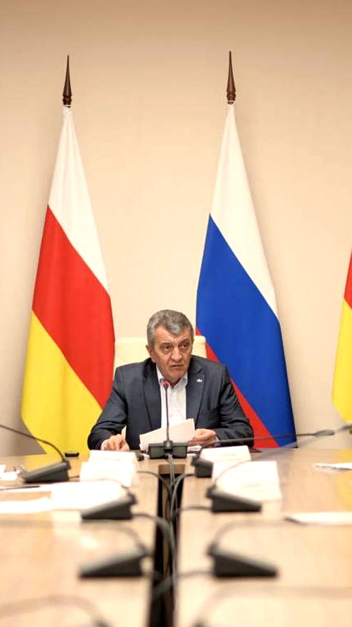 Заседания по профилактике наркомании и межнациональным отношениям в Пугачеве