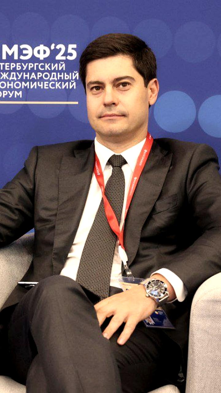 Экспорт товаров из России в 2024 году достиг $434 млрд, отмечает министр Решетников
