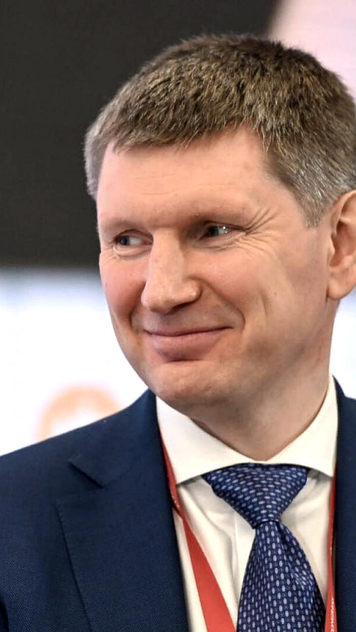 Рост доходов россиян влияет на цены на продукты, заявляет Решетников