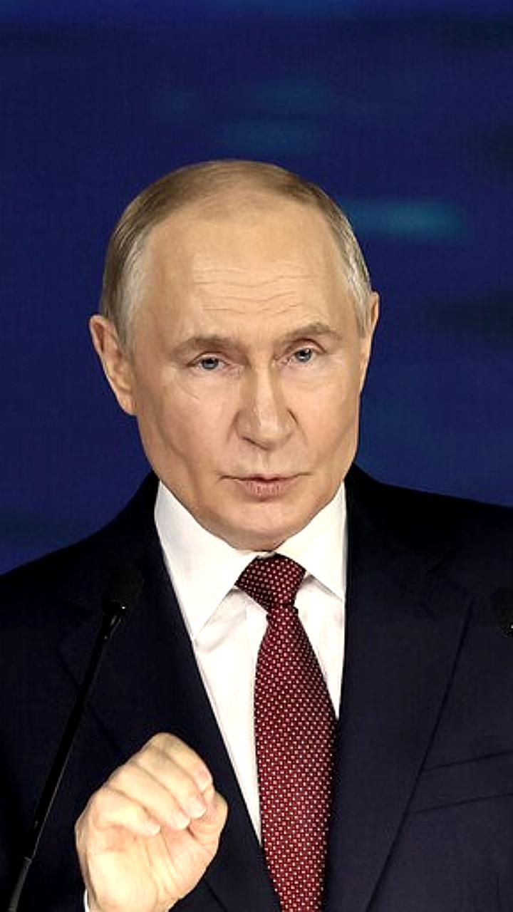 Президент России сообщил о снижении молодежной безработицы до 7,5%