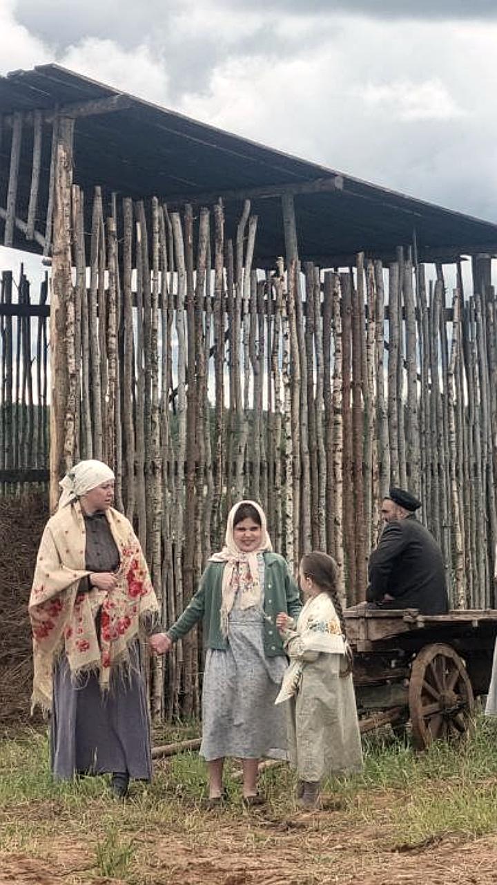 Съемки фильмов о лапте и подвиге Матвея Кузьмина продолжаются в России
