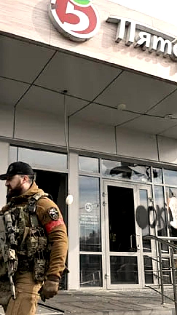 Восстановление «Пятерочки» в Судже: новый магазин и мемориальный сквер