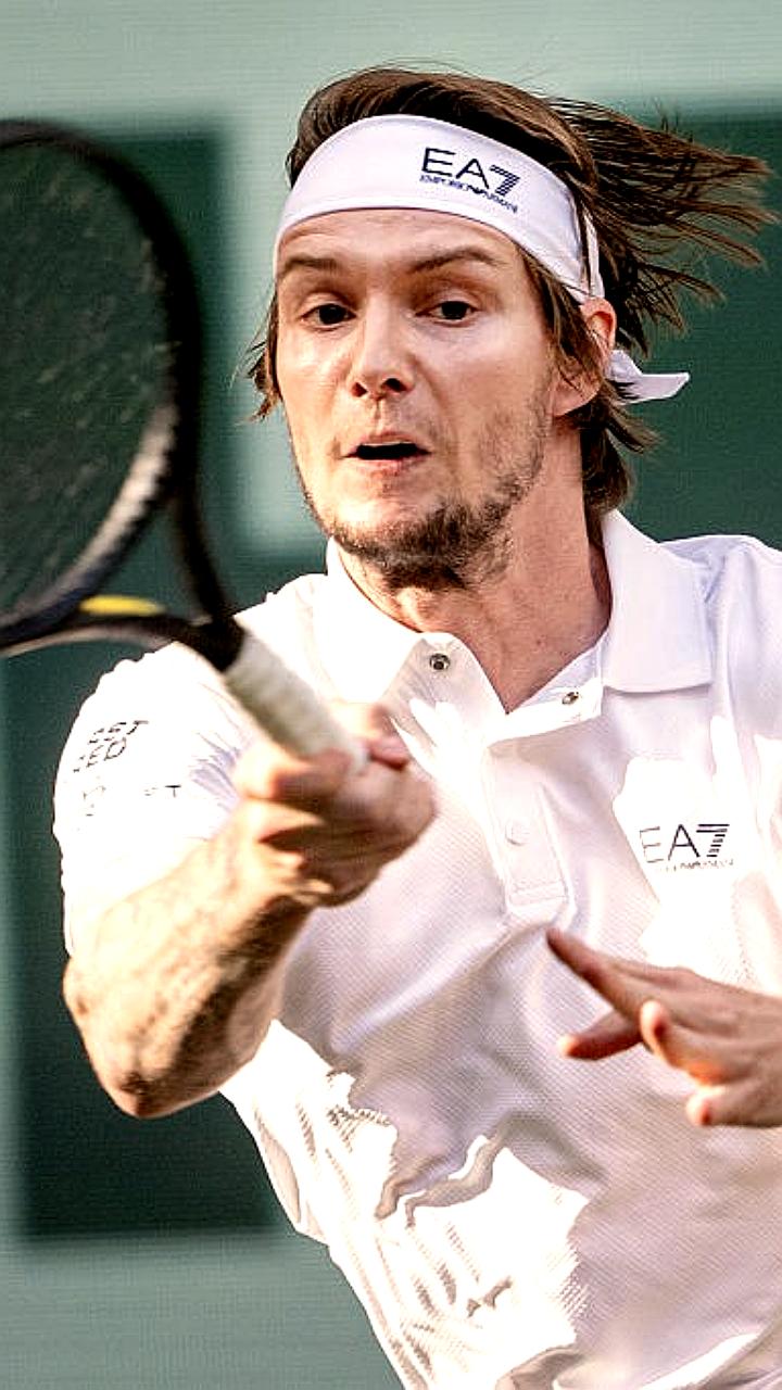 Хачанов уступает Бублику в полуфинале турнира ATP 500 в Галле