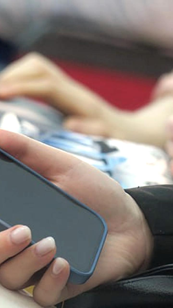 Россия создаст единую базу мобильных устройств и запретит изменение IMEI