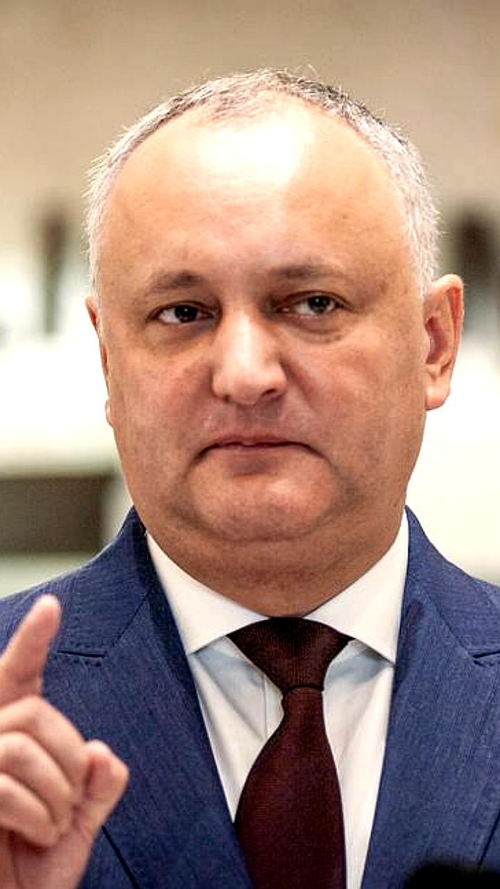 Протест оппозиции в Молдове против внешнего управления