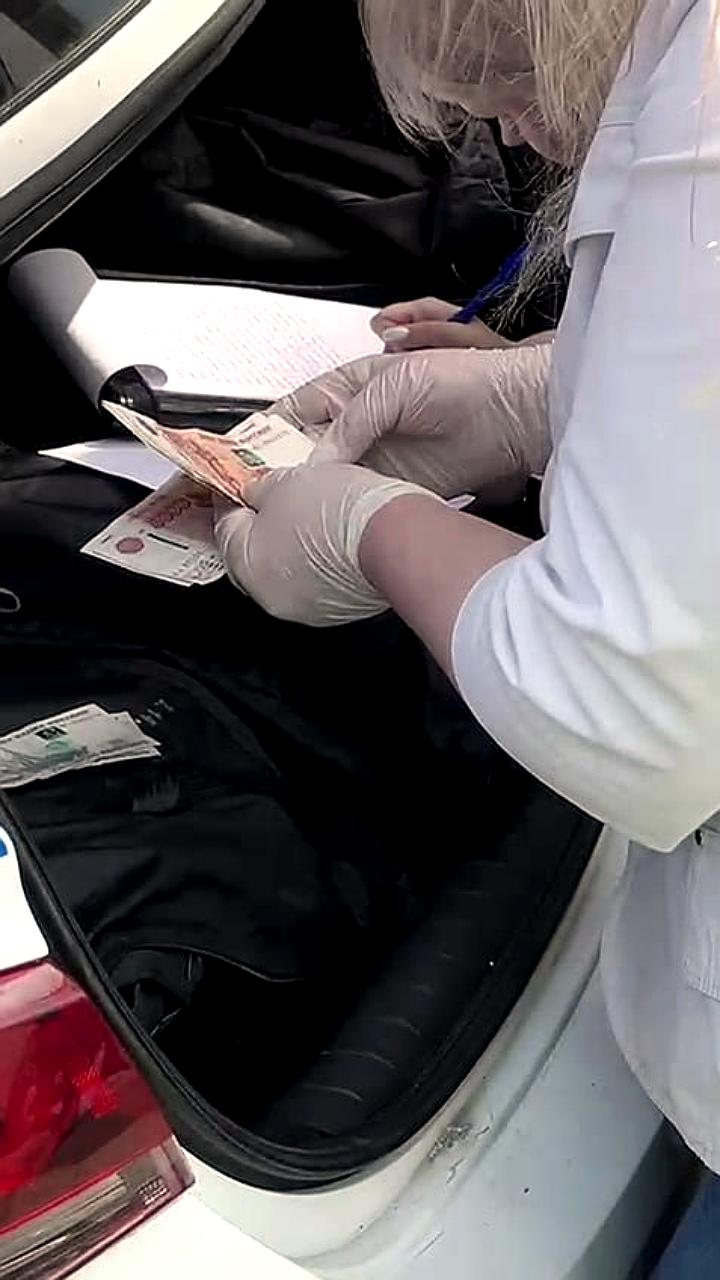 В Орле возбуждено уголовное дело против инспектора ДПС за получение взятки