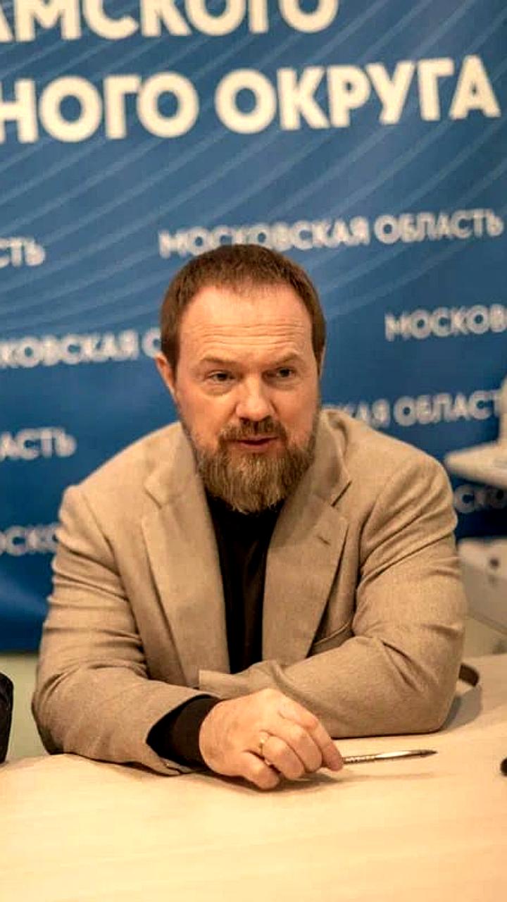 Единая Россия проведет день приемов для молодежи и участников СВО