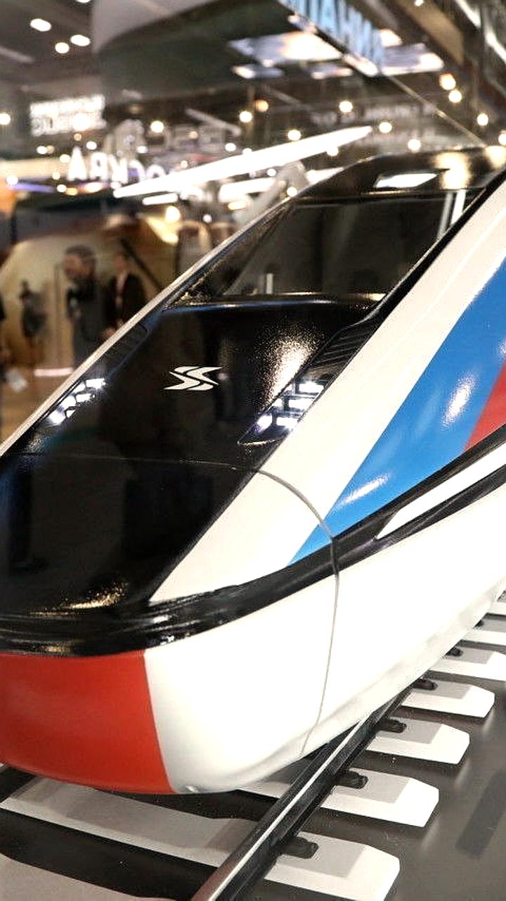РЖД и ЕВРАЗ заключили контракт на поставку рельсов для высокоскоростной магистрали Москва – Санкт-Петербург