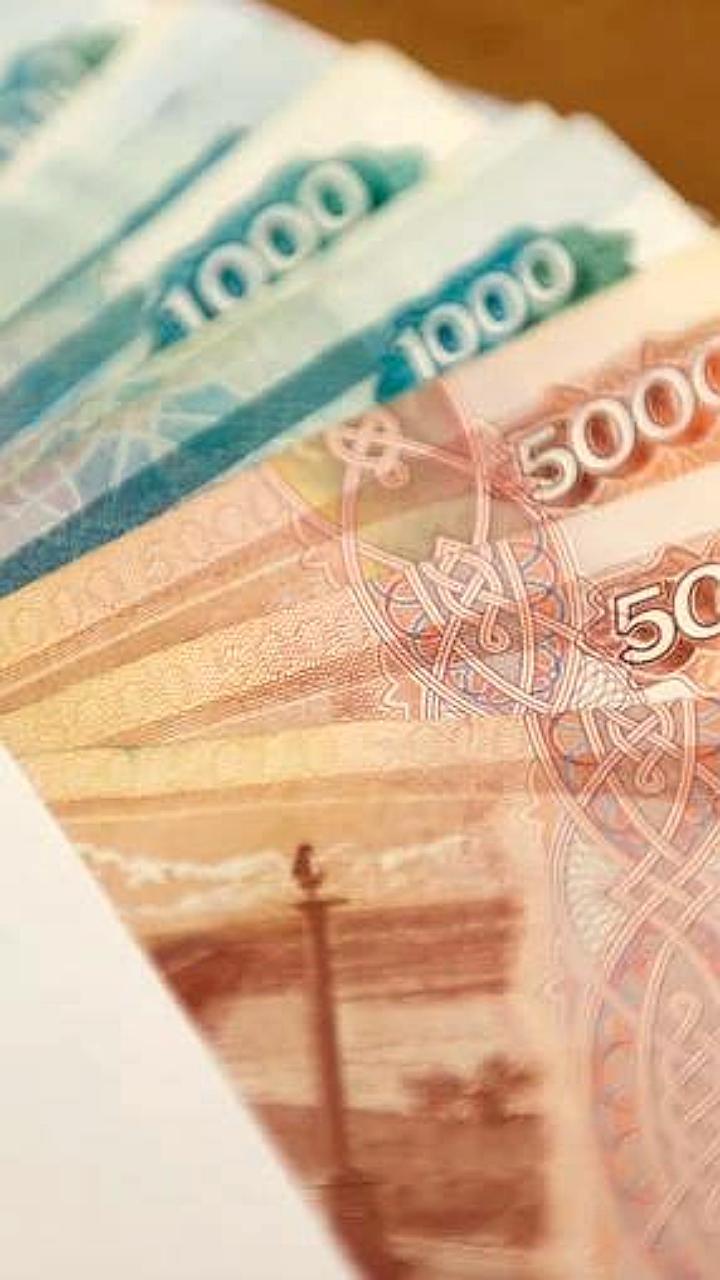 В Санкт-Петербурге планируется повышение выплат на приемных детей до прожиточного минимума
