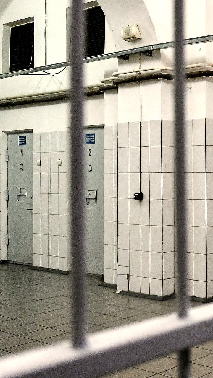 Правительство России обновило список заболеваний, освобождающих от содержания под стражей