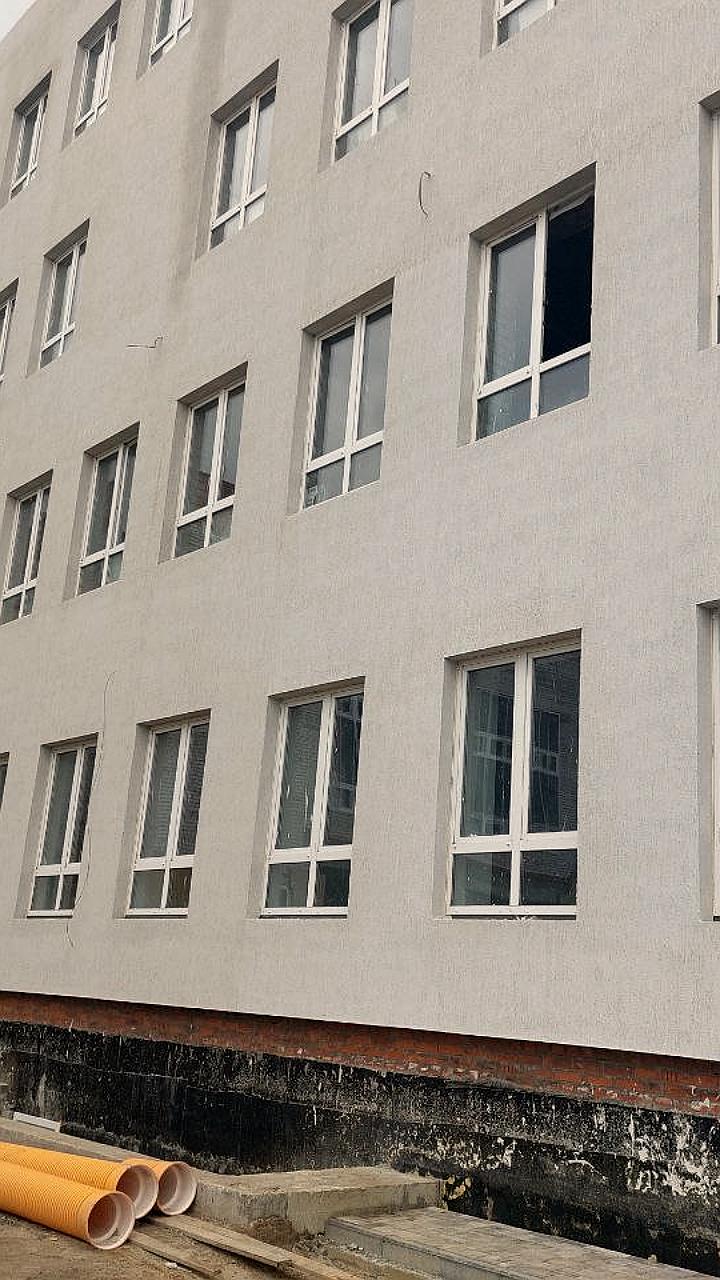 В Тереке завершается строительство новой школы на 800 мест