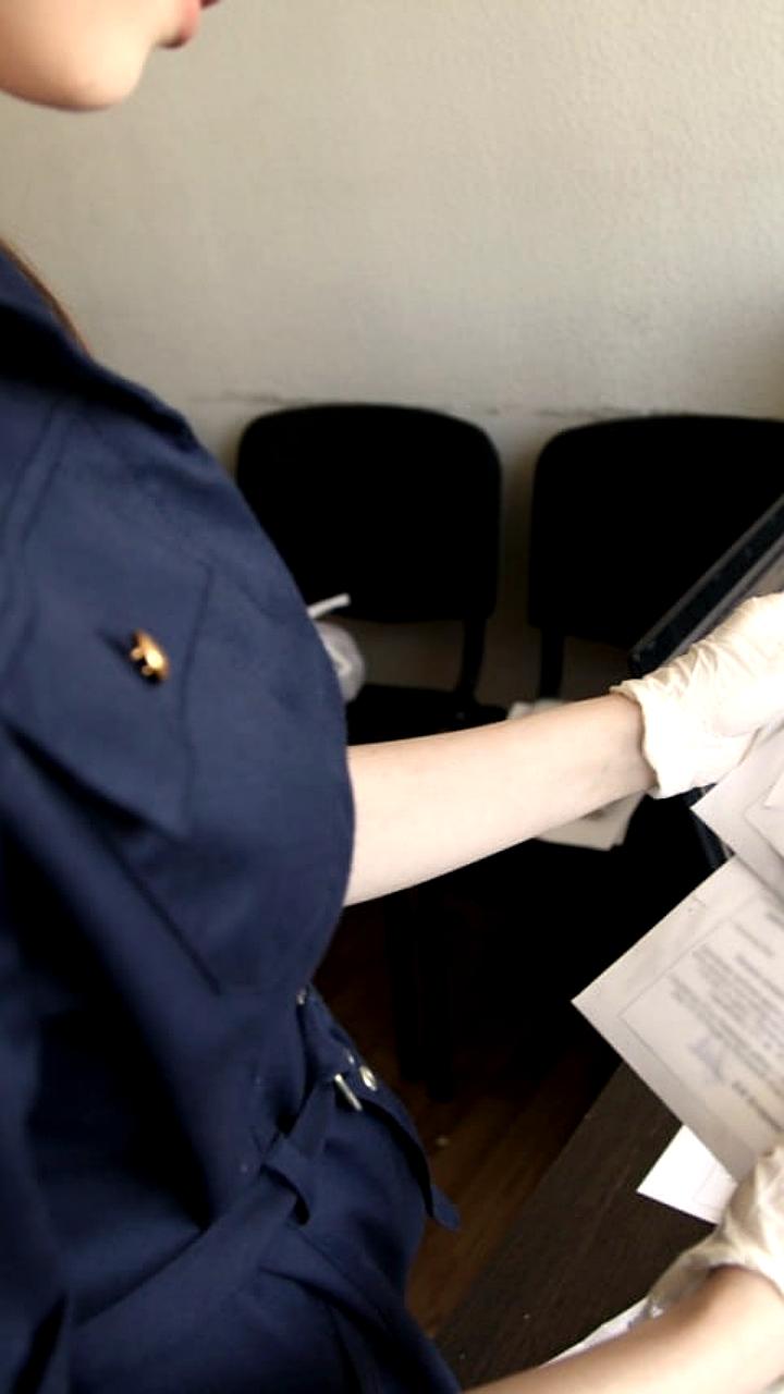 В Каменске-Шахтинском мужчину обвиняют в изнасиловании и незаконном лишении свободы трех девушек