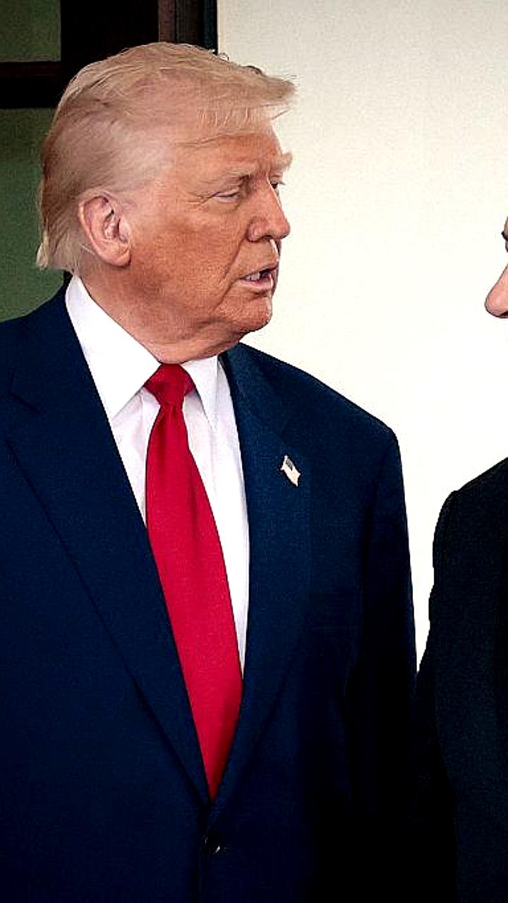 Трамп призывает отменить судебный процесс против Нетаньяху, называя его 'великим героем'