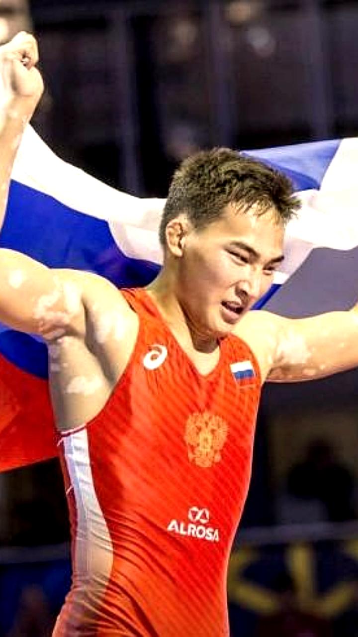 Дагестанские борцы стартуют на чемпионате России в Москве