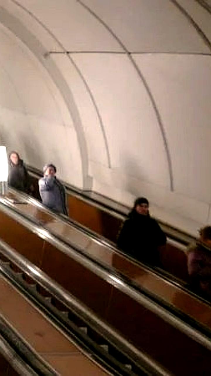 Несчастные случаи с детьми на эскалаторах метро в Санкт-Петербурге