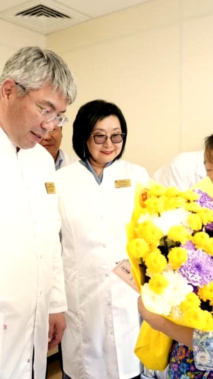 В Бурятии семья Ринчиновых отметила рождение одиннадцатой дочери