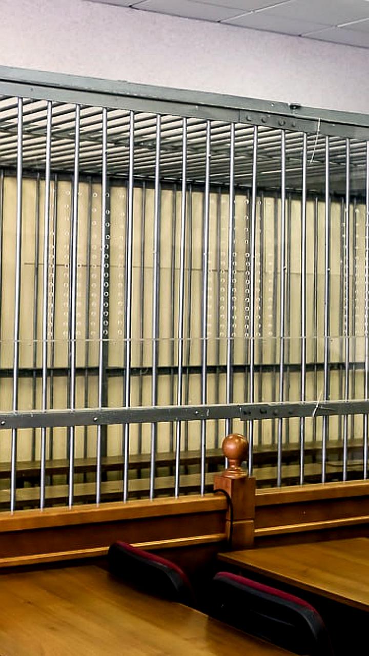 Вожатый из Екатеринбурга осужден на 15 лет за неподобающее поведение с детьми