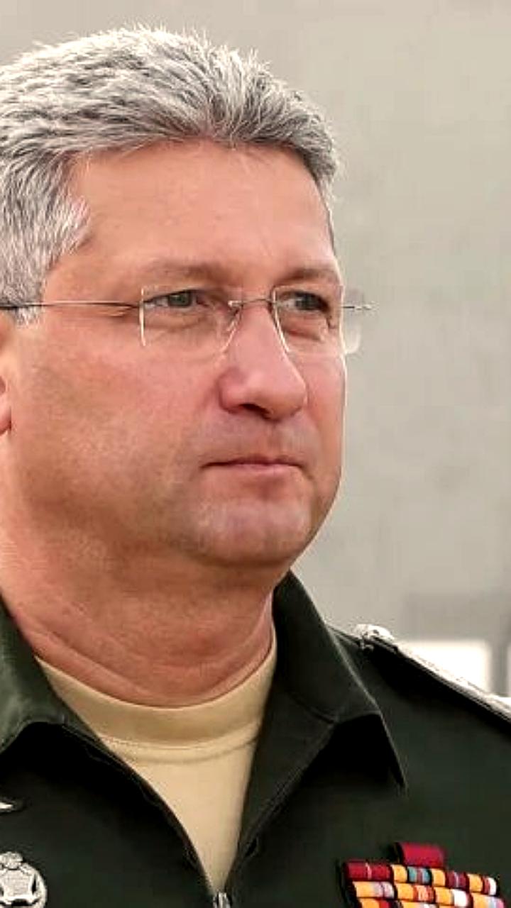 Мосгорсуд взыскал 4,1 млрд рублей с экс-замминистра обороны Тимура Иванова