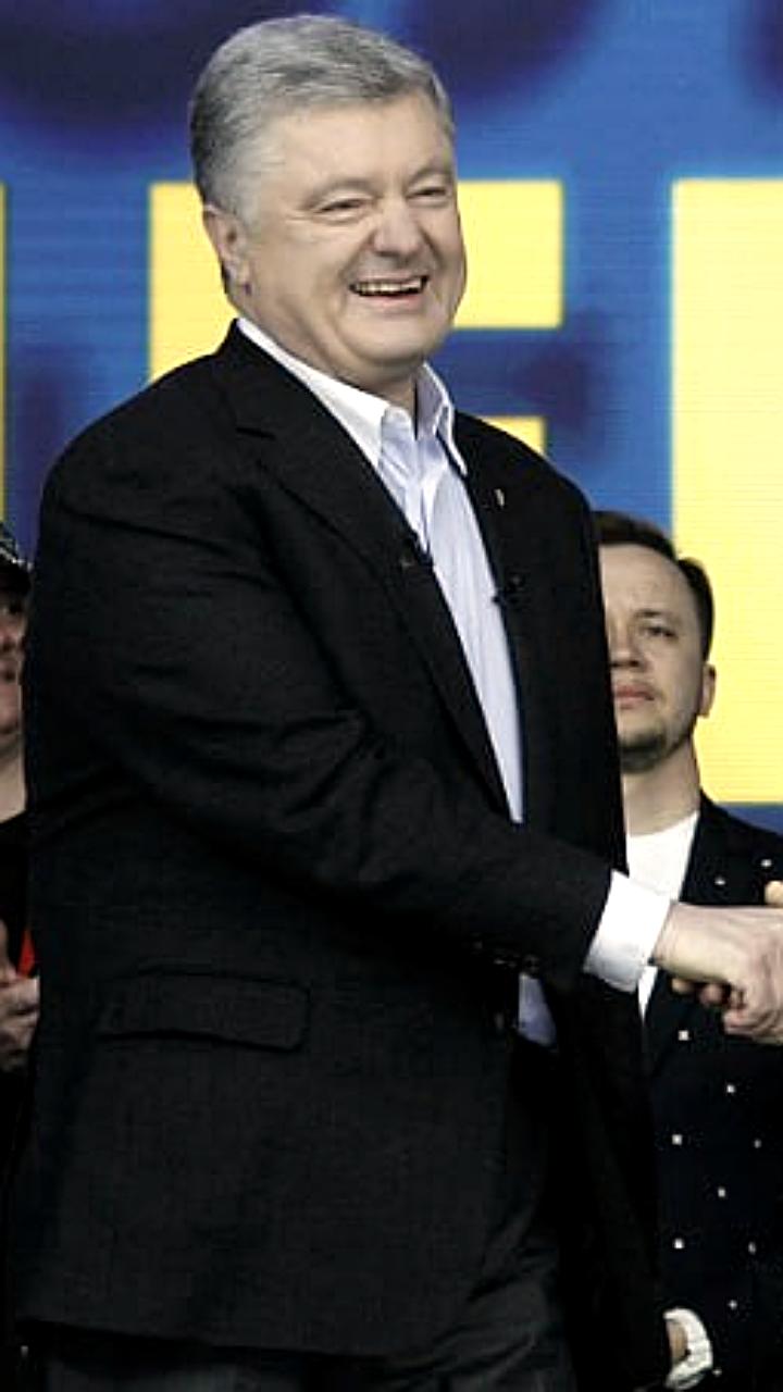 Порошенко критикует Зеленского за авторитарные тенденции и политические ошибки