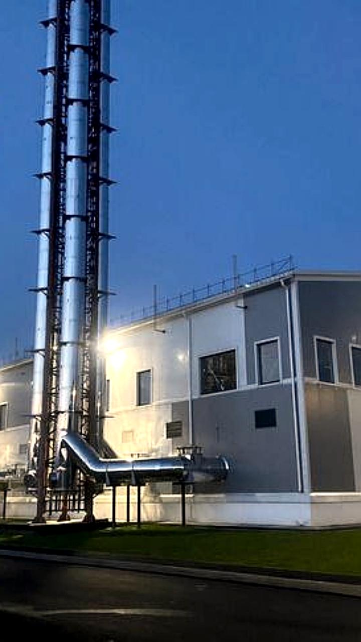 В Поронайском районе строят две новые газовые котельные для улучшения теплоснабжения