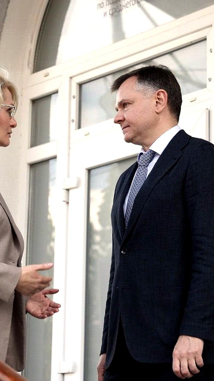 Юрий Слюсарь инициирует обновление стратегии социально-экономического развития Ростовской области до 2030 года