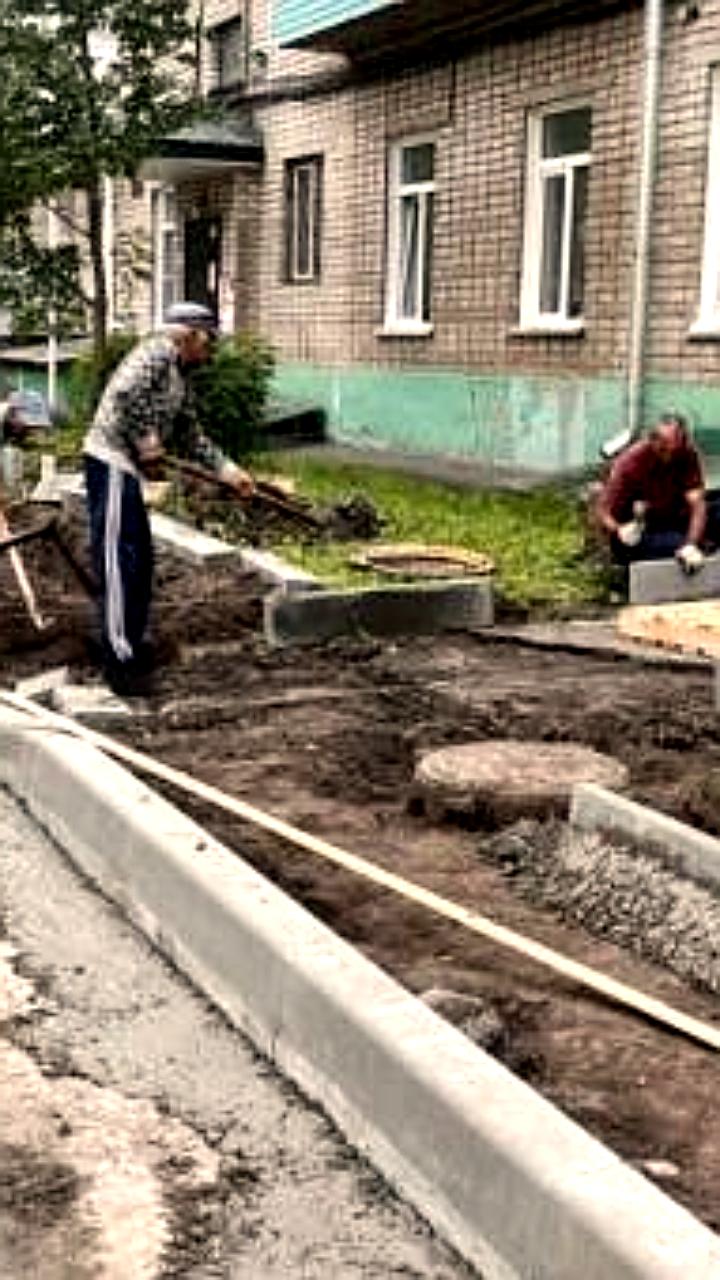 Дорожные работы в Тамбове: обновление магистралей и укладка асфальта