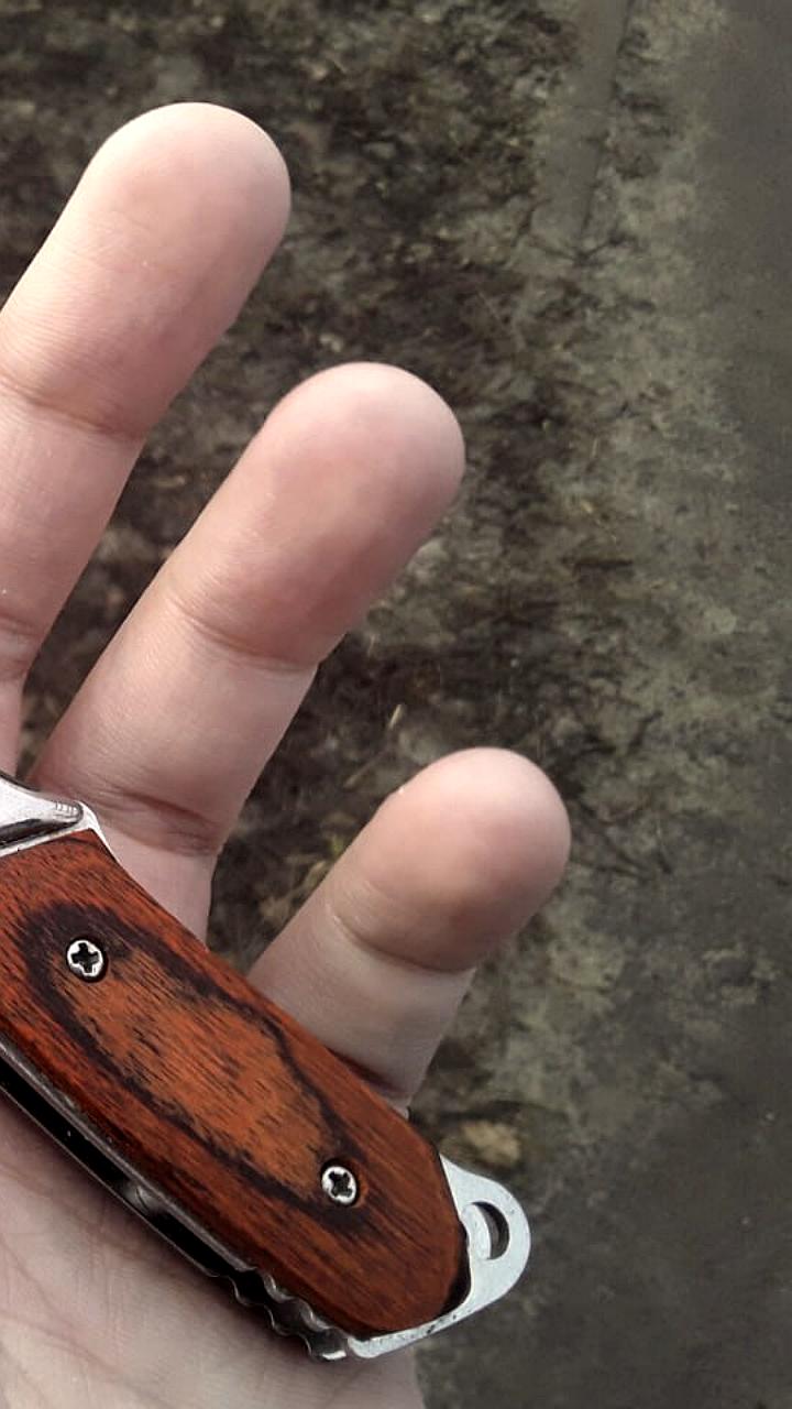 В Курске задержана женщина, подозреваемая в нанесении ножевого ранения знакомой во время ссоры