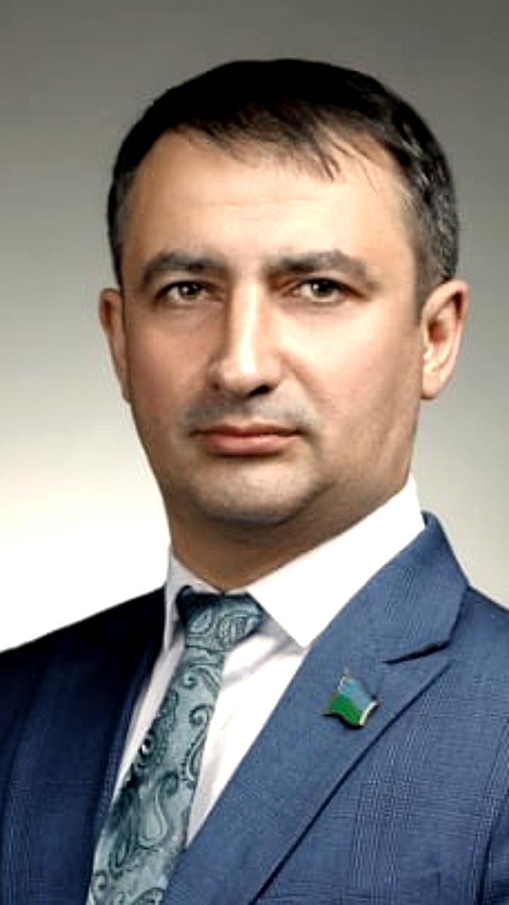 Дума ХМАО рассматривает вопрос о лишении зарплаты депутата Таги-Заде