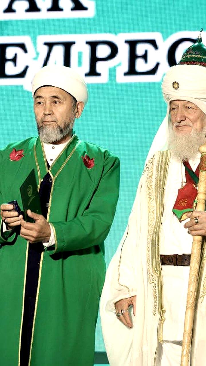 Молодежные форумы и встречи: развитие межкультурного диалога и духовных ценностей в России