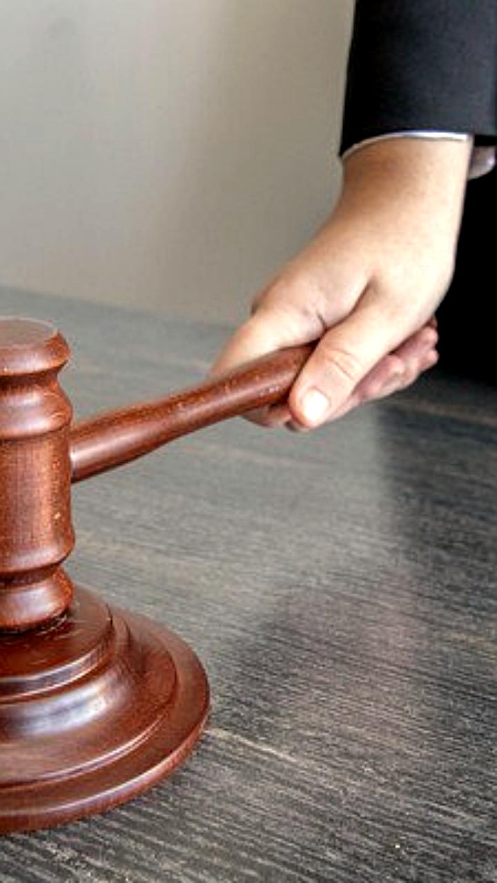Суд в Комсомольске осудил мужчину за непредумышленное убийство друга во время охоты