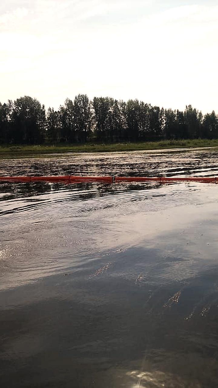 В Казачинском районе завершена откачка дизельного топлива после аварии на Енисее
