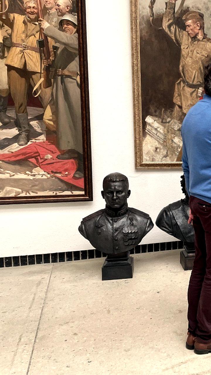 В Благовещенске планируют установить исторические скульптуры и памятник Дмитрию Пешкову