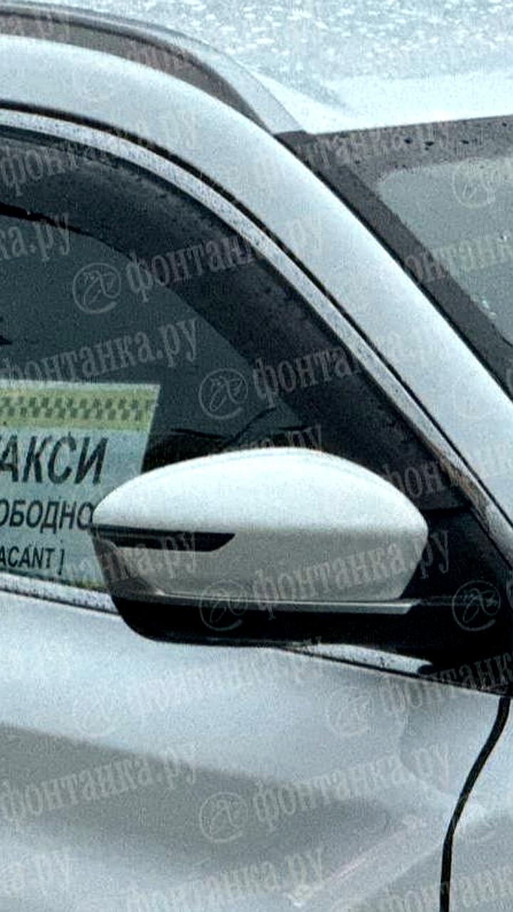 Таксисты Санкт-Петербурга возвращаются к традиционным методам работы из-за перебоев с интернетом