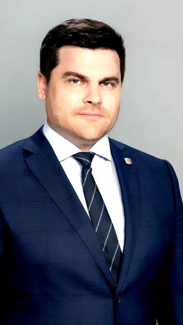 Назарий Скрыпник уходит в отставку после скандала с автолабораториями