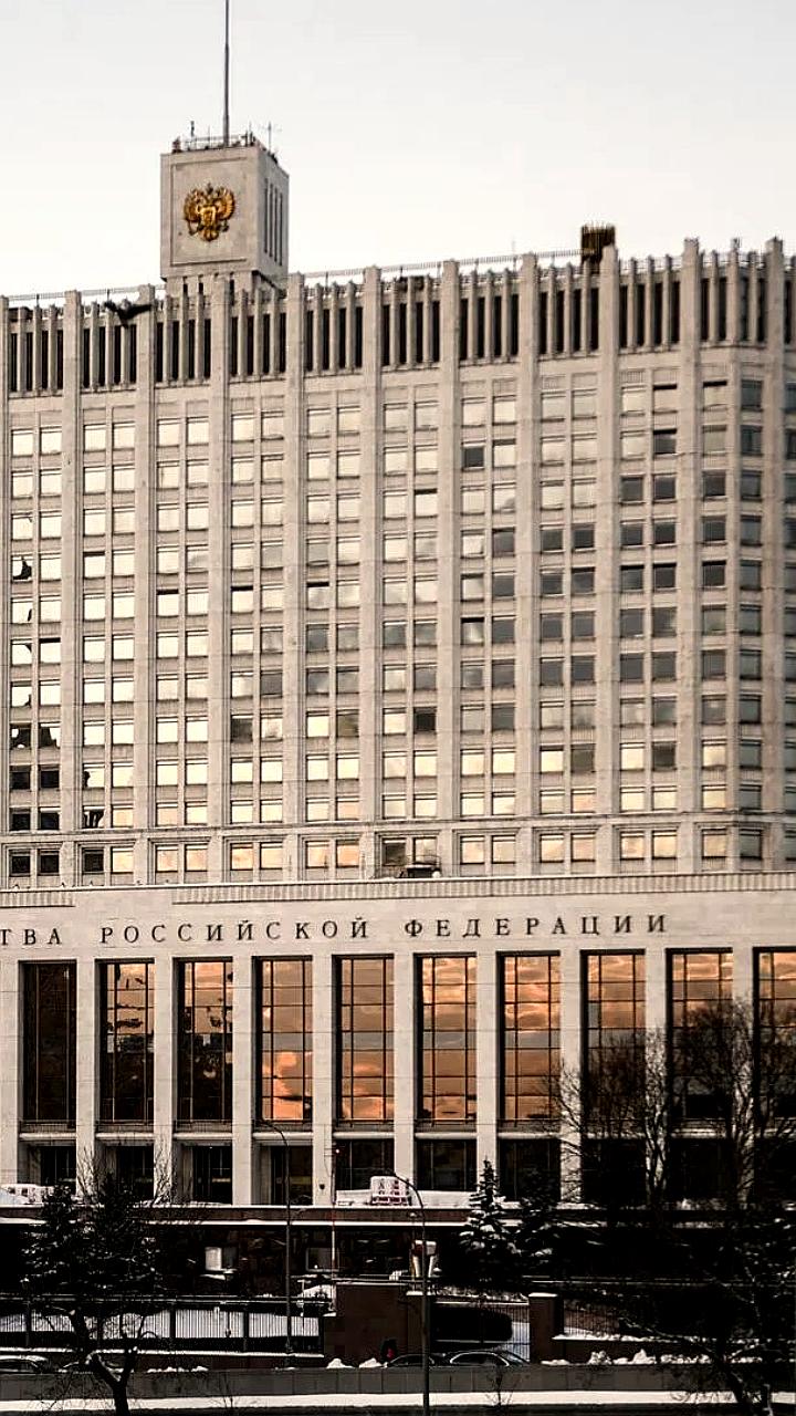 Кабмин предложил новые госпошлины для контроля иностранных граждан и регистрации транспортных средств
