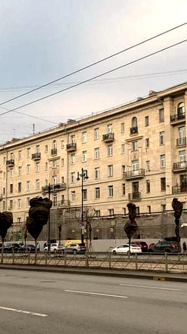 В Санкт-Петербурге дом Виктора Цоя признан памятником архитектуры