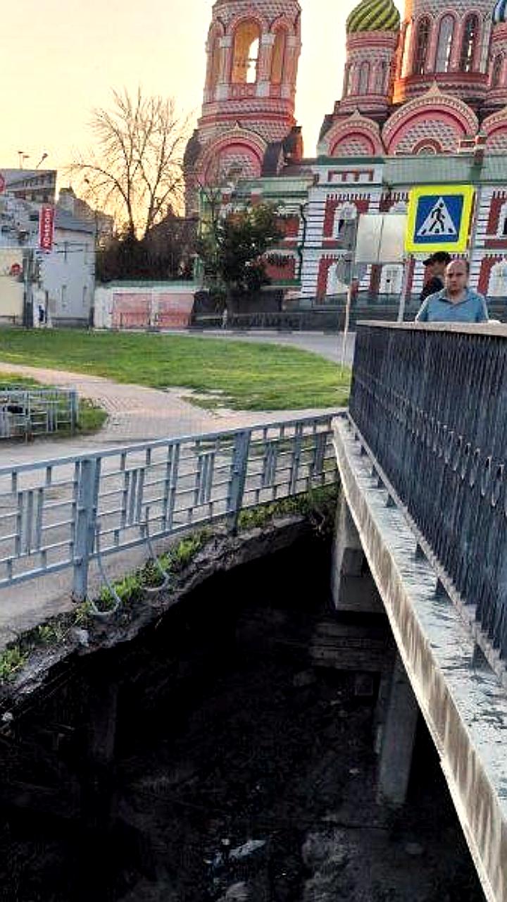 Начало ремонта моста через реку Люнду и обследование деформированного пешеходного моста в Рассказове