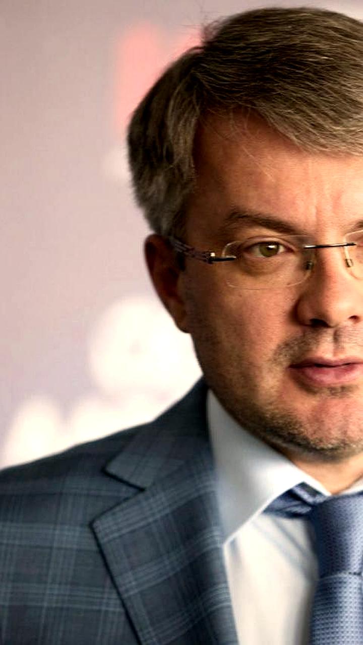 Суд в Москве взыскал 923 миллиона рублей с футбольного клуба «Крылья Советов»