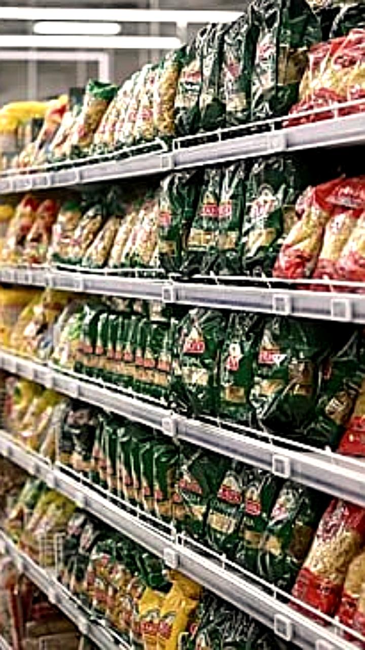 В июне цены на продукты снизились: капуста и хлеб подешевели