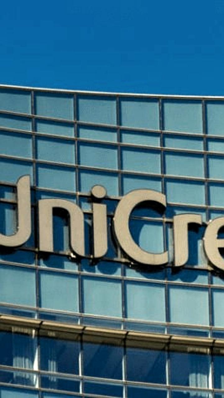 Итальянский суд подтвердил требование к UniCredit о выходе из России