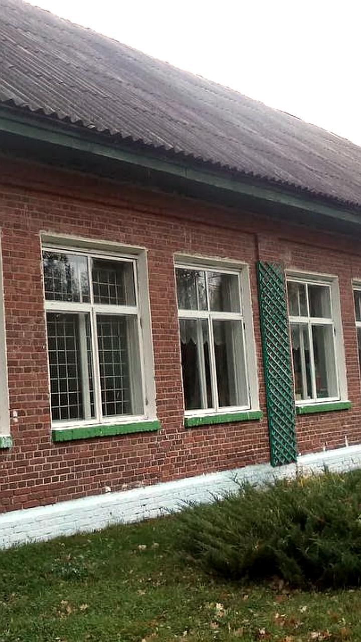 В Беларуси выставлена на продажу школа за 210 белорусских рублей
