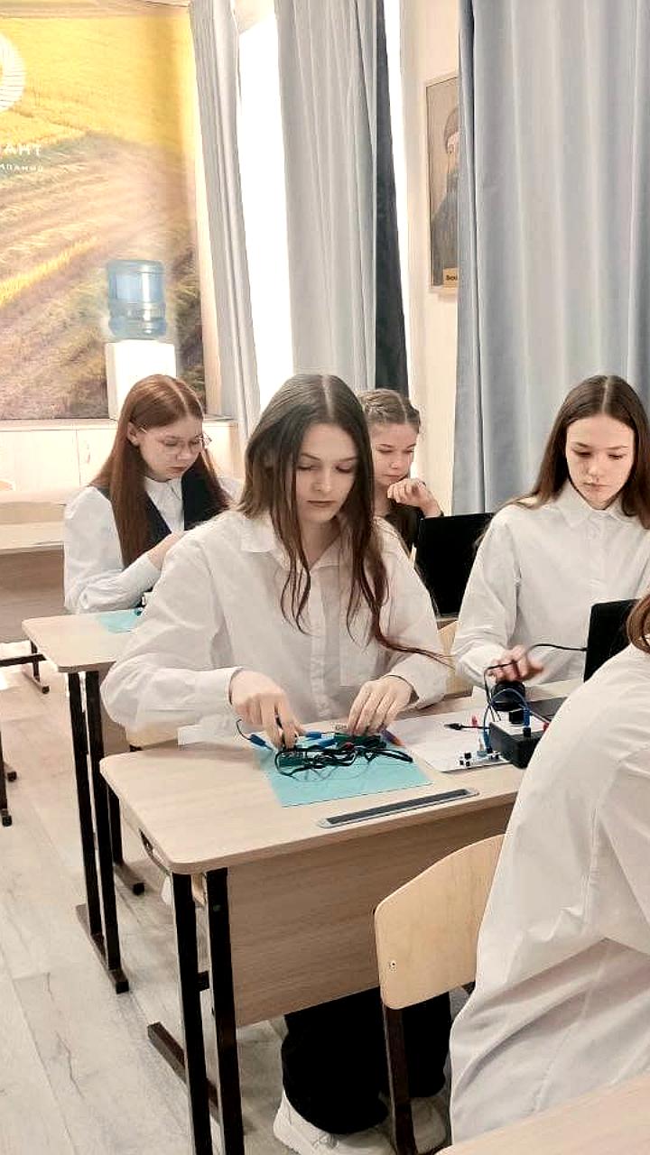 В Алтайском крае открываются новые агротехнологические классы в рамках федерального проекта