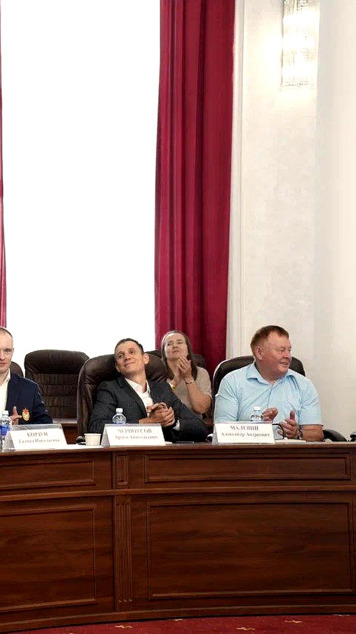 Гроссмейстеры Игорь Зайцев и Юрий Балашов награждены Орденом Почета в Министерстве спорта РФ