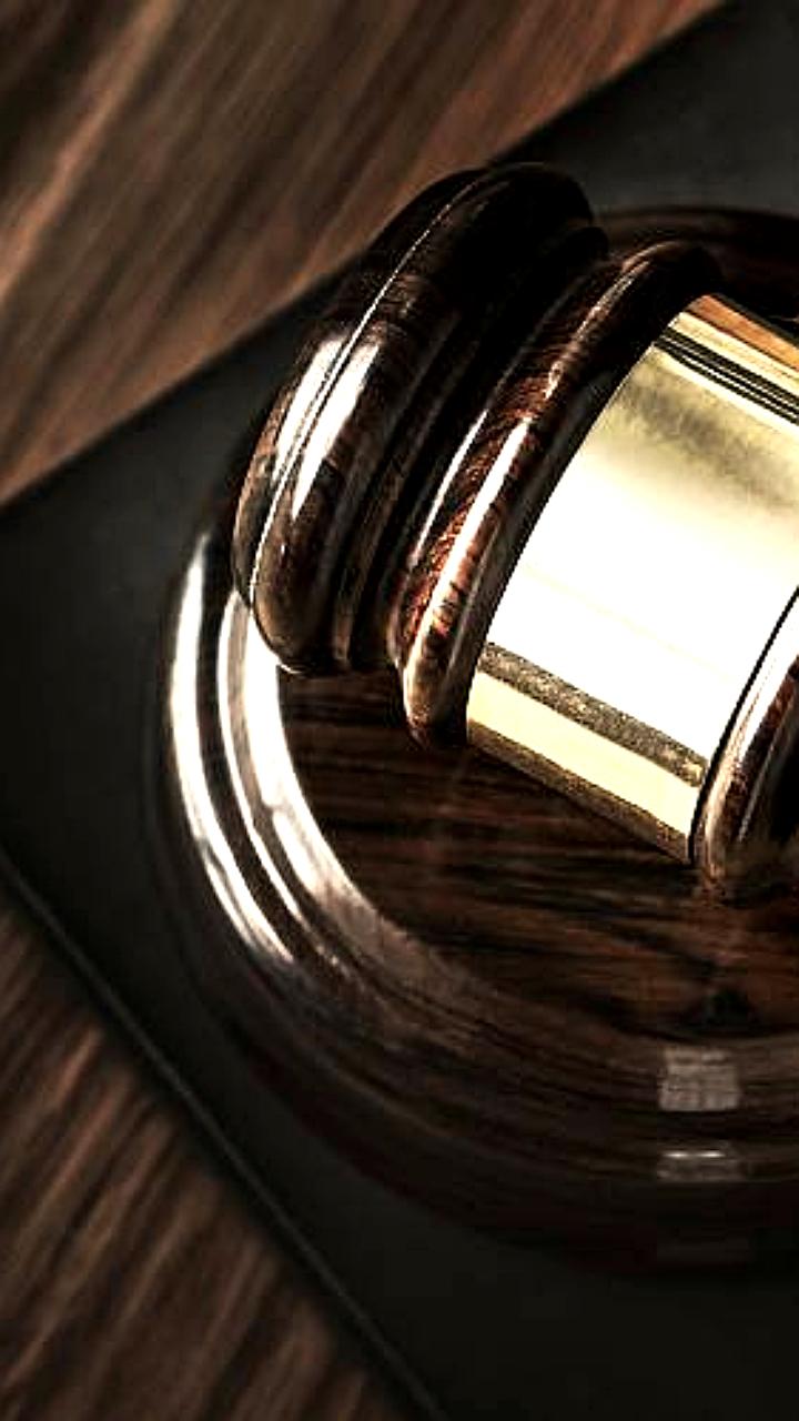 Адвокат в Ростове-на-Дону и Сурхандарьинской области обвиняются в мошенничестве и вымогательстве