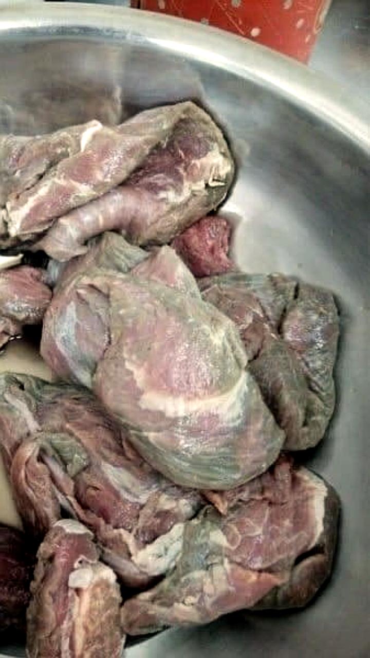 В Орле закрыли три шаурмечные, продавшие еду из мяса домашних животных