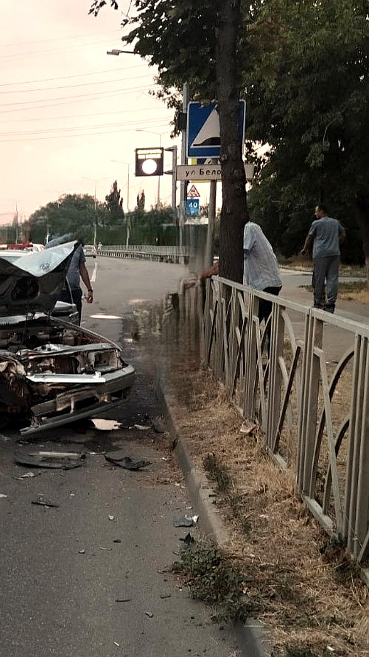 ДТП в Невинномысске: пострадали 2 человека, за рулем подросток