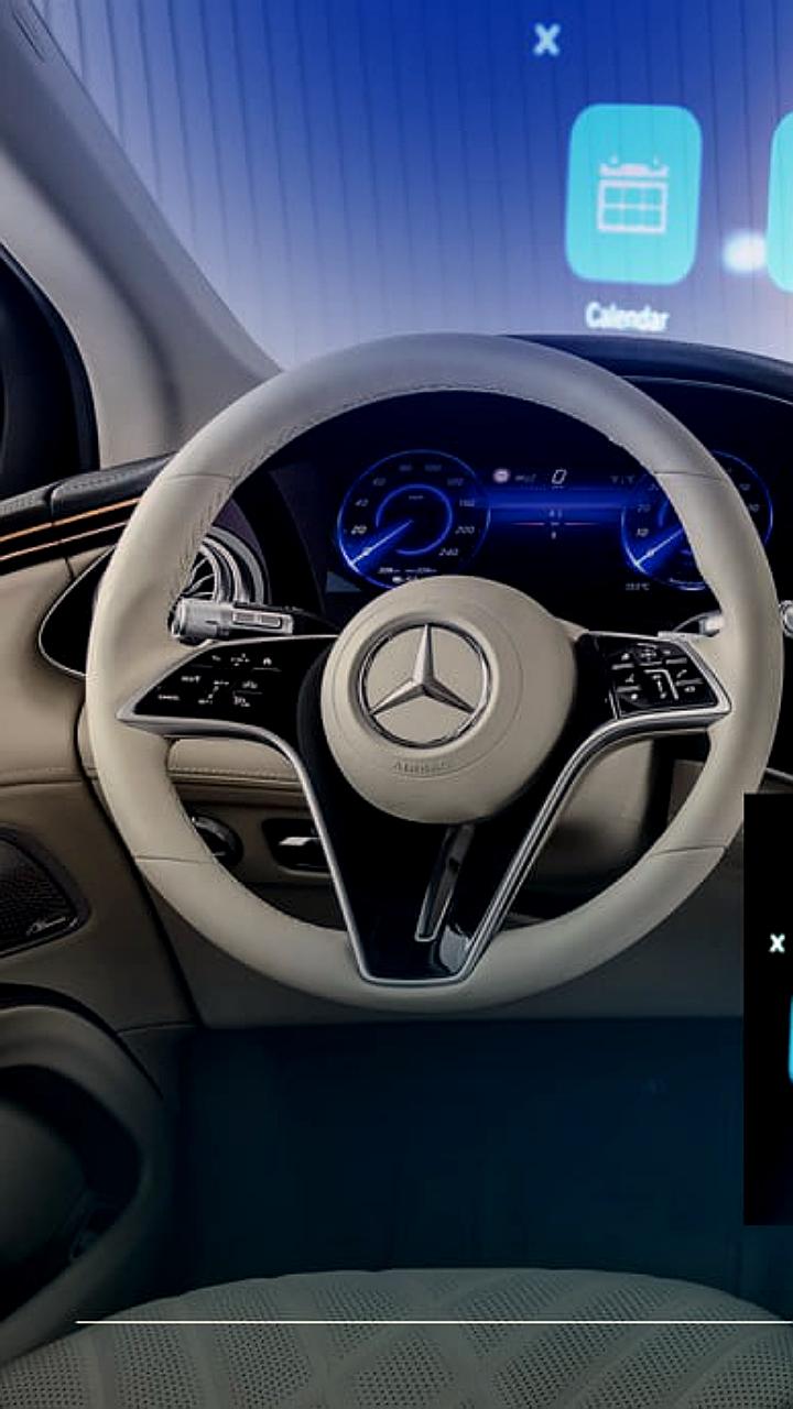 Mercedes интегрирует Teams для безопасных видеозвонков во время вождения