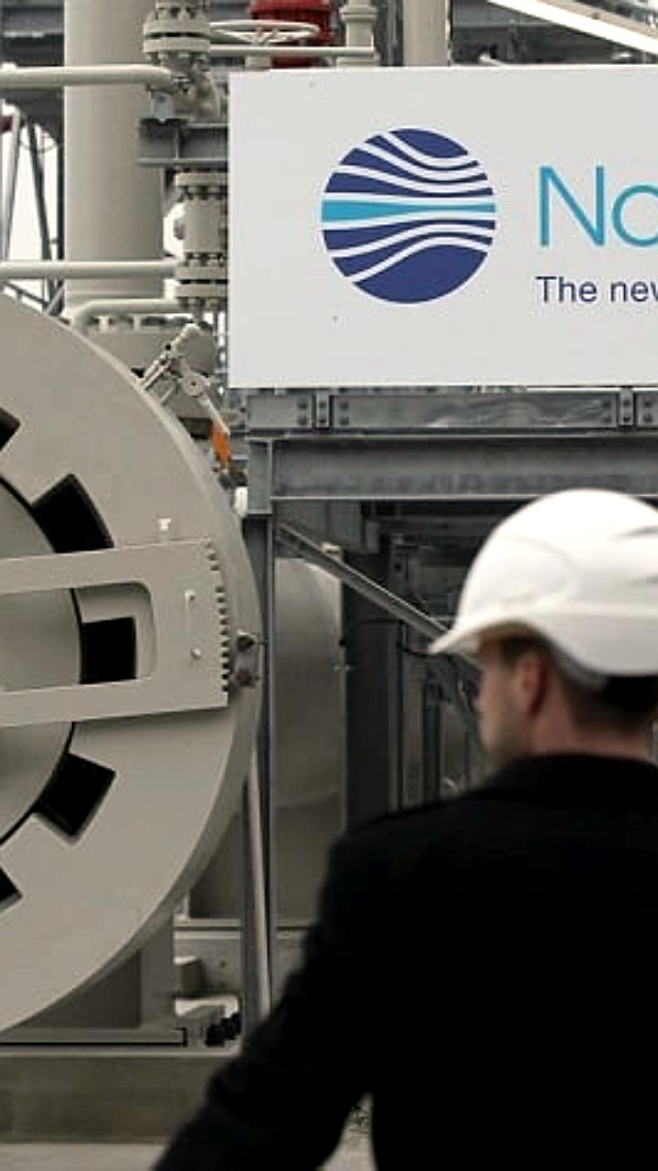 ЕС вводит новые санкции против России, включая ограничения на газ и нефть