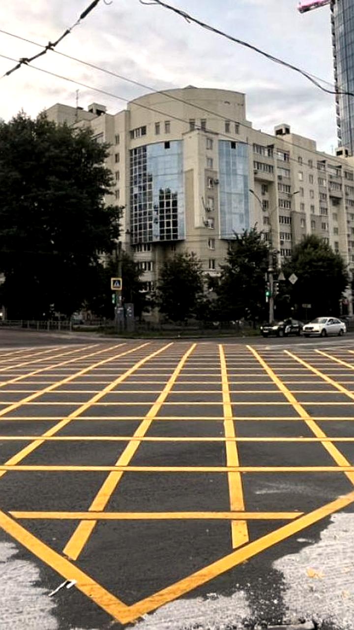 Обновление вафельной разметки на ключевых перекрестках города