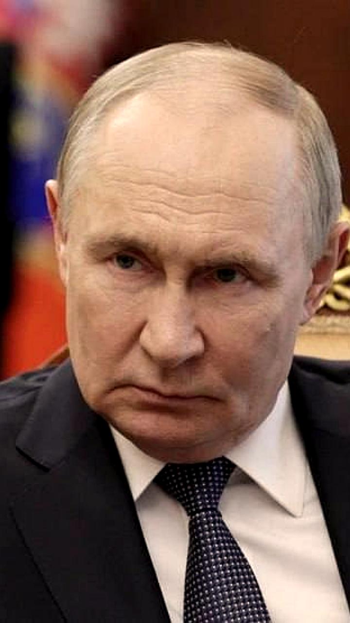 Путин подчеркивает важность поддержки российского автопрома для экономики
